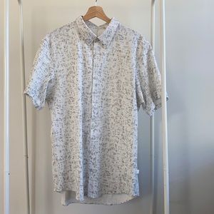 Lululemon casual button down short sleeve shirt